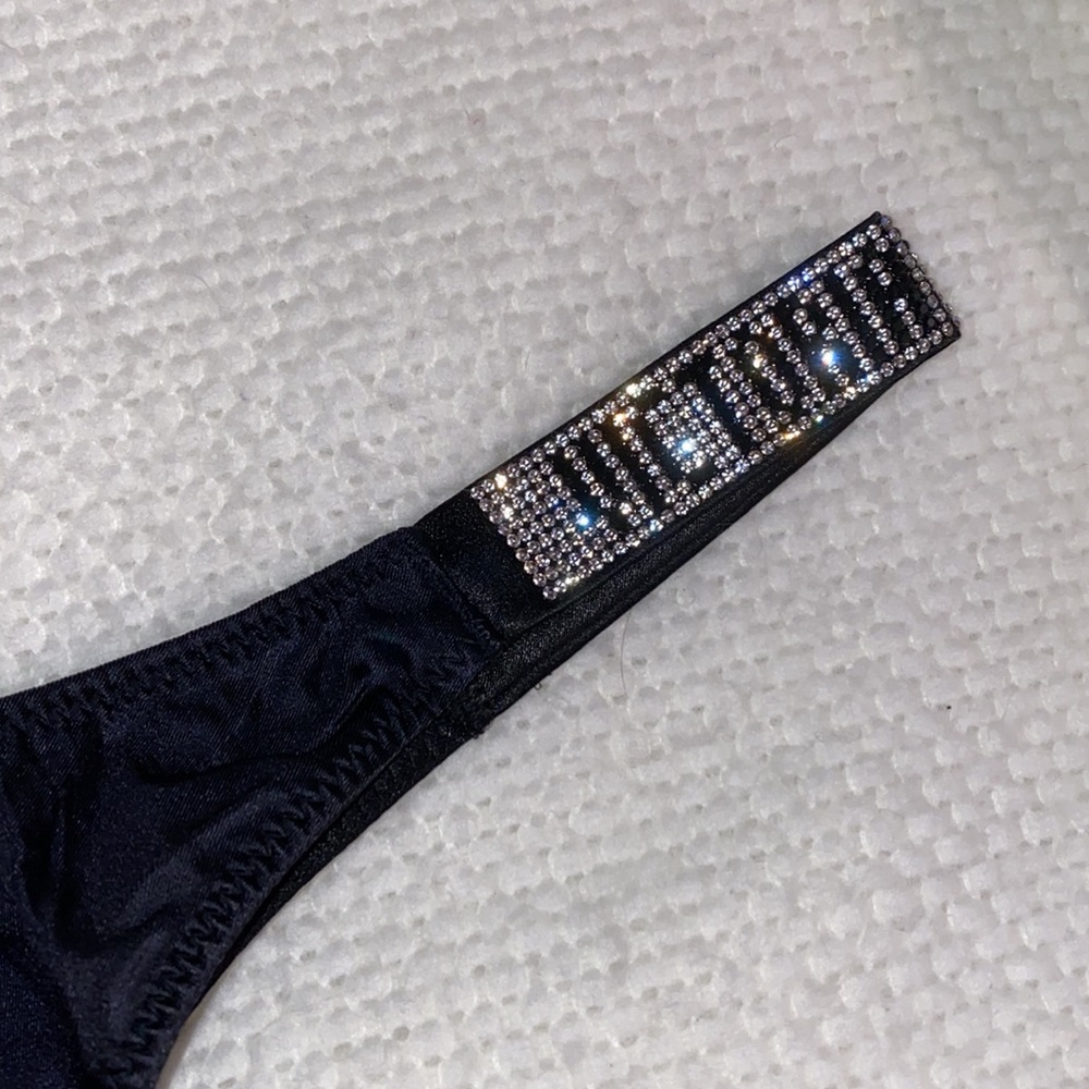 NWT Victoria’s Secret string,bikini panties,Victoria’s Secret bling bling hips - Picture 4 of 7